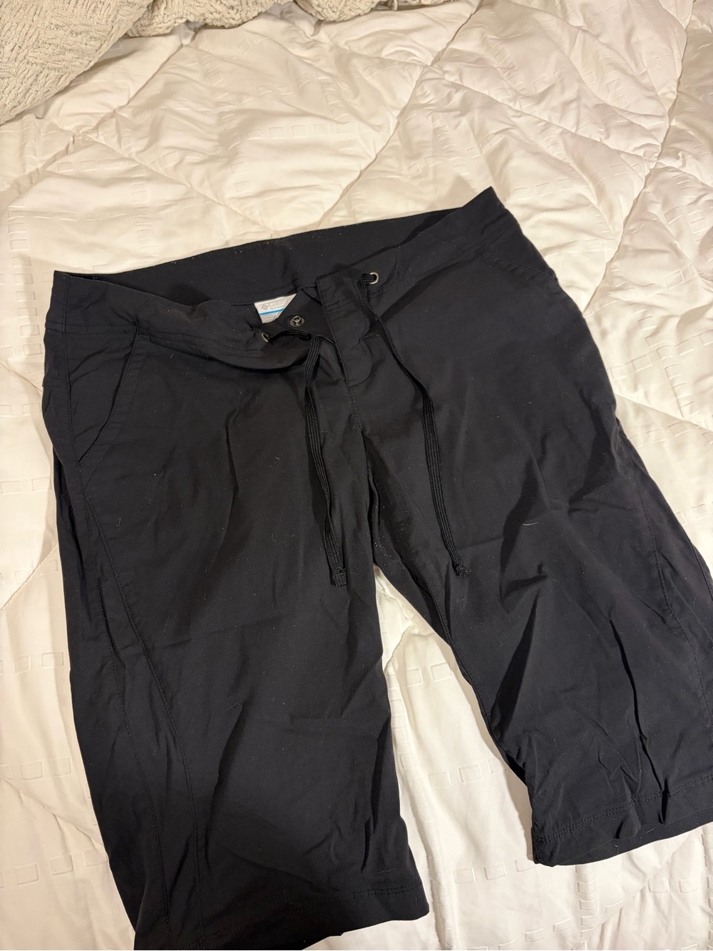 Columbia Black Drawstring Casual Shorts